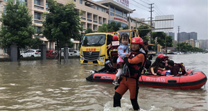 四川強(qiáng)降雨持續(xù) 逾10萬(wàn)人受災(zāi)