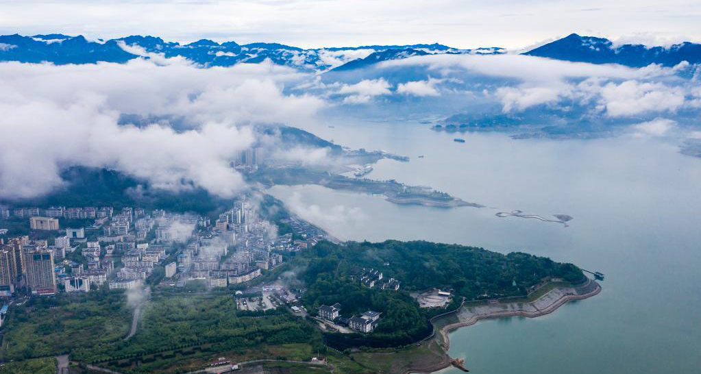 三峽水庫水位消落為汛期抗洪做準(zhǔn)備