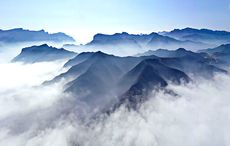 春分節(jié)氣左權出現(xiàn)云海美景