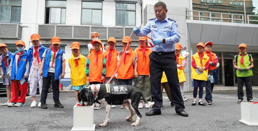 上海：萌娃警營行