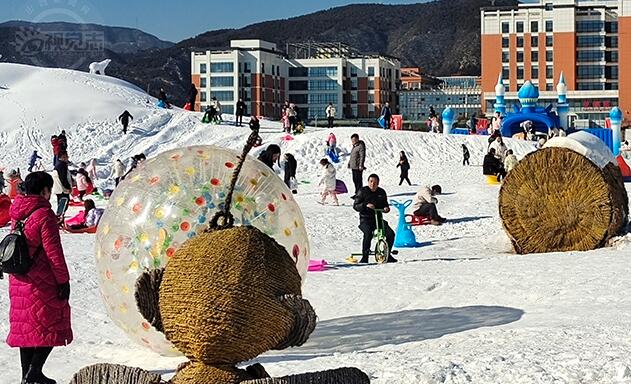 山西太原：稻田公園體驗(yàn)冰雪快樂(lè)