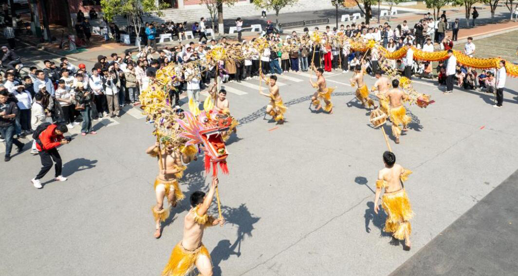 “二月二”民俗活動(dòng)進(jìn)校園