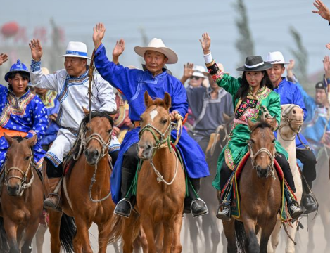 內蒙古第25屆哲里木賽馬節(jié)舉行