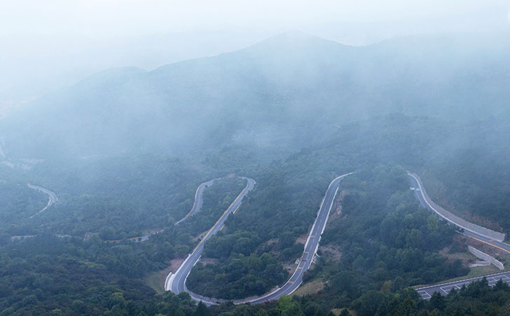 太行一號(hào)旅游公路景色壯美